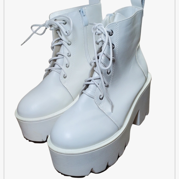 Platform boots - Picture 2 of 3